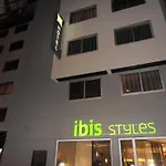 格勒诺布尔中央火车站宜必思尚品酒店