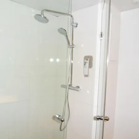 Ibis Styles Centre Gare Hotel 3*