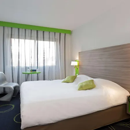 Ibis Styles Centre Gare Hotel 3*