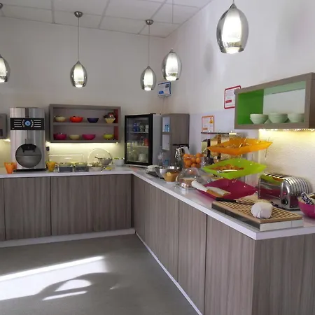 Ibis Styles Centre Gare Hotel