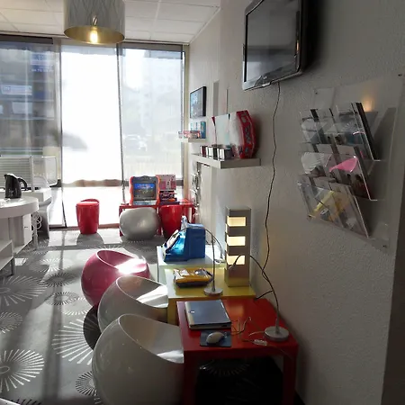 Ibis Styles Centre Gare גרנובל